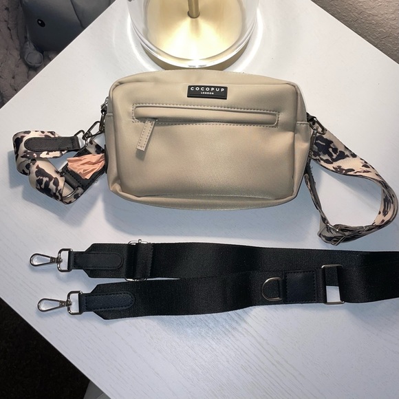 Dog Walking Bag - Picture 4 of 8